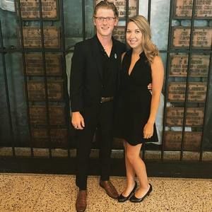 Meet your Posher, Leo